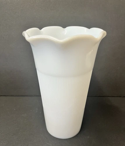 Hazel Atlas Glass Co. Milk Glass Vase Planter Ribbed with Fluted Rim Vintage 6.5