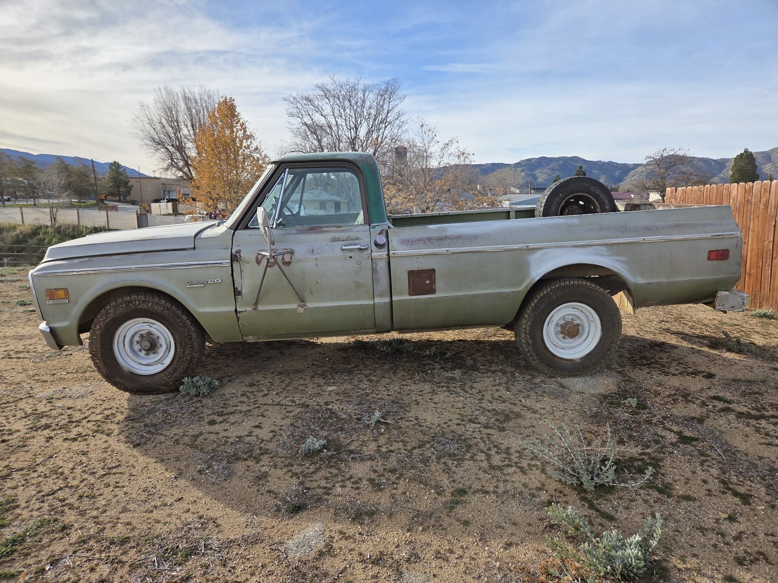 1972 Chevrolet DeLuxe for sale in Tehachapi California