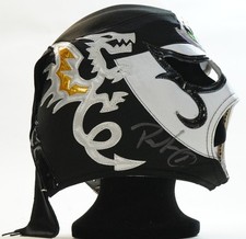 Máscara de lucha libre firmada por Penta Pentagon Jr certificado de autenticidad BAS WWE Lucha Libre AAA AEW automática 059
