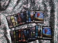 Magic Final Fantasy Basic Lands Set Foil und Non Foil über 30 Karten