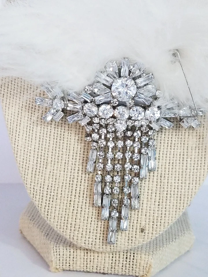 Vtg Ivory & White Feathers Cubic Zirconia Flower Design Dangle Barrette Wedding - Image 4 of 4
