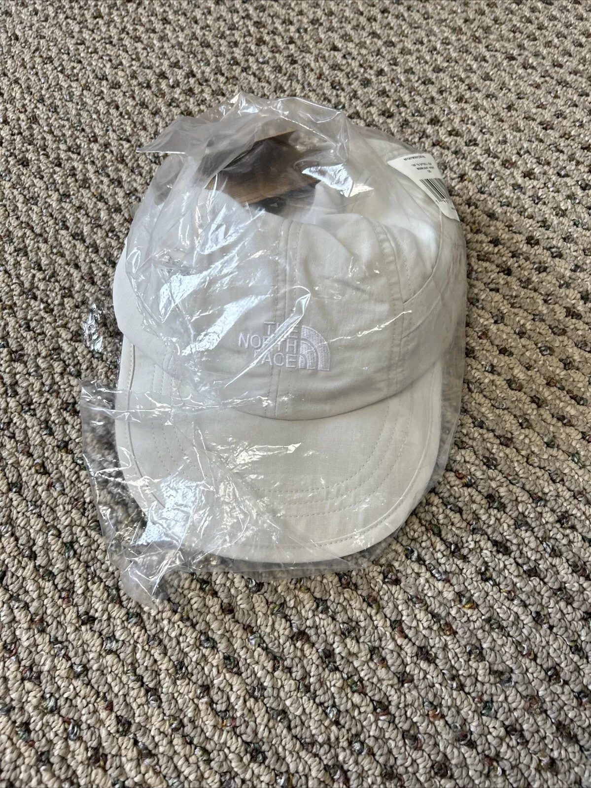 Chapeau Supreme North Face