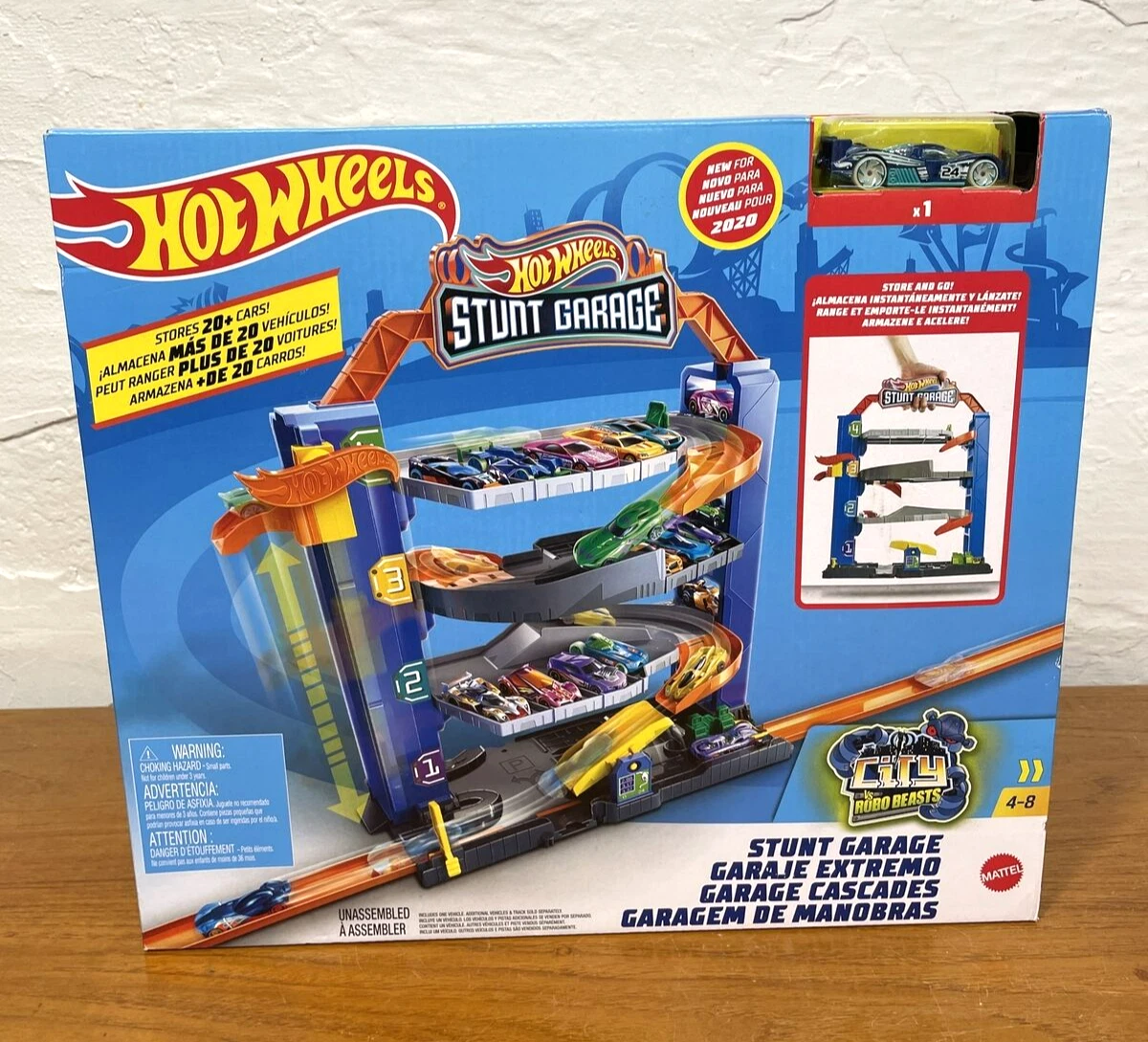 Hot Wheels City Stunt Garage Play Set