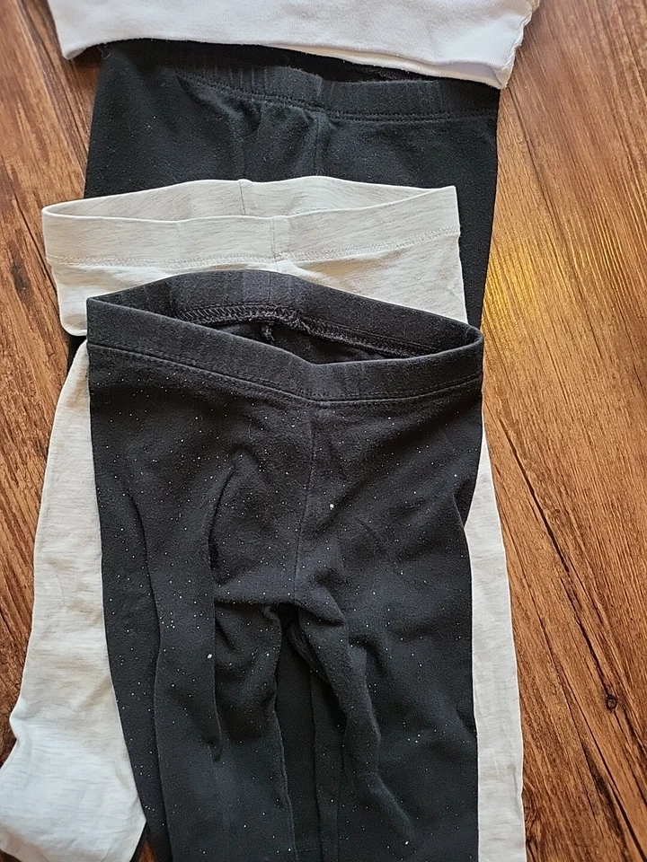 Lote 4, 2T Niñas, 3 Pantalones y 1 Sudadera Arizona Foto 3 de 4