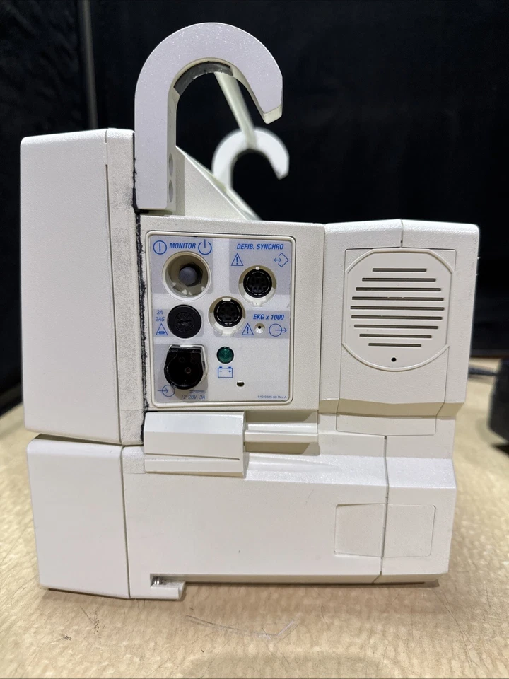 Welch Allyn Propaq Encore 202EL Patient Monitor *Wont Turn On* - Image 2 of 4
