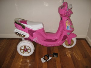 kid trax scooter
