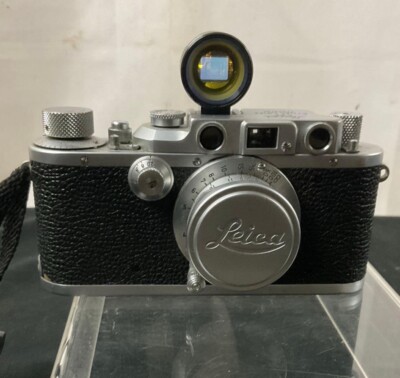 1930's Leica IIIa Ernst Leitz Wetzlar with Summaron F=3.5cm 1:3.5