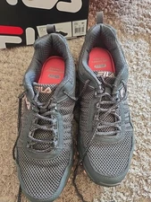 Women's FILA  Gray Memory  Uncharted 2 Sneakers Size 11 Nearly New 