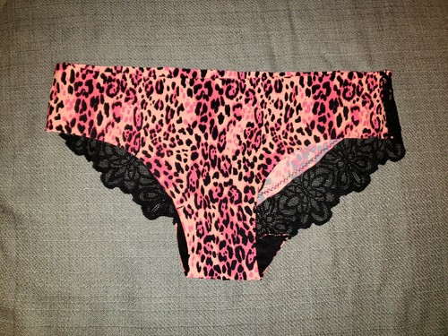 Sortiment 5 Höschen: Victoria's Secret (3), Auden, Juicy Courture Small S - Bild 4 von 12