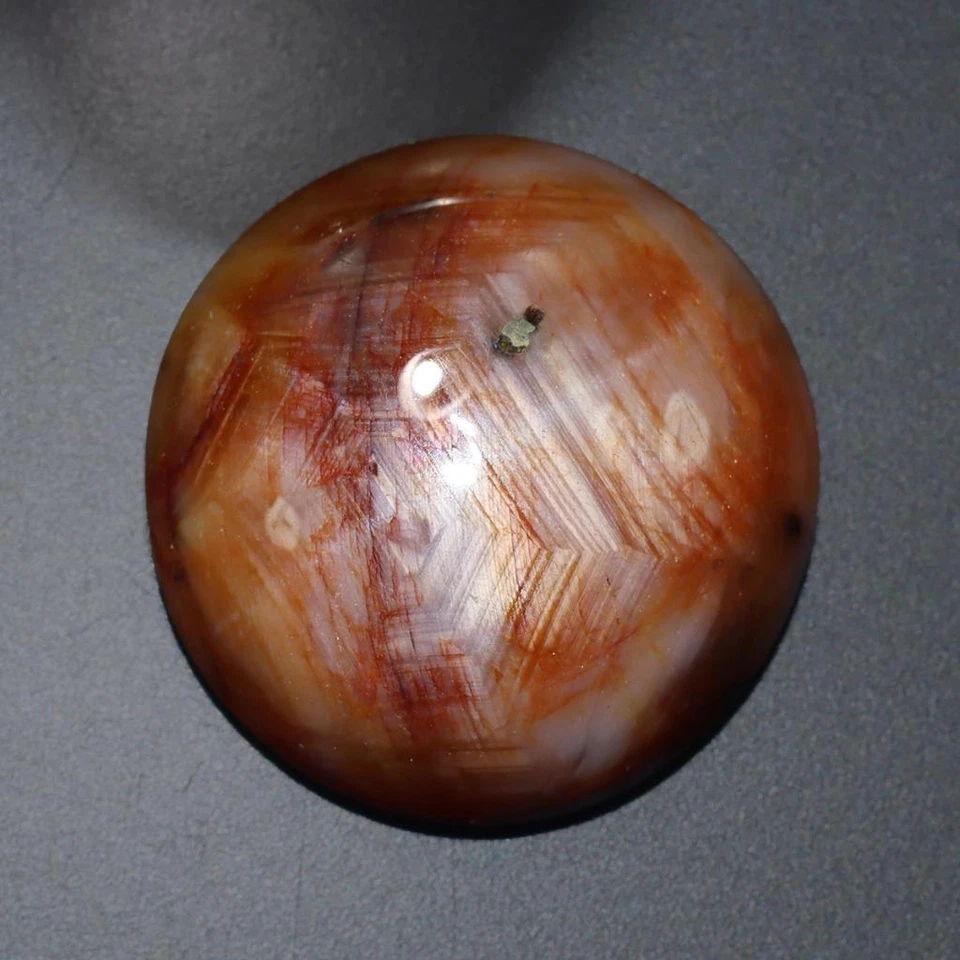 BIG 63.85Cts Natural Gray Star Sapphire Oval Cabochon Loose Gemstone - Image 2 of 3