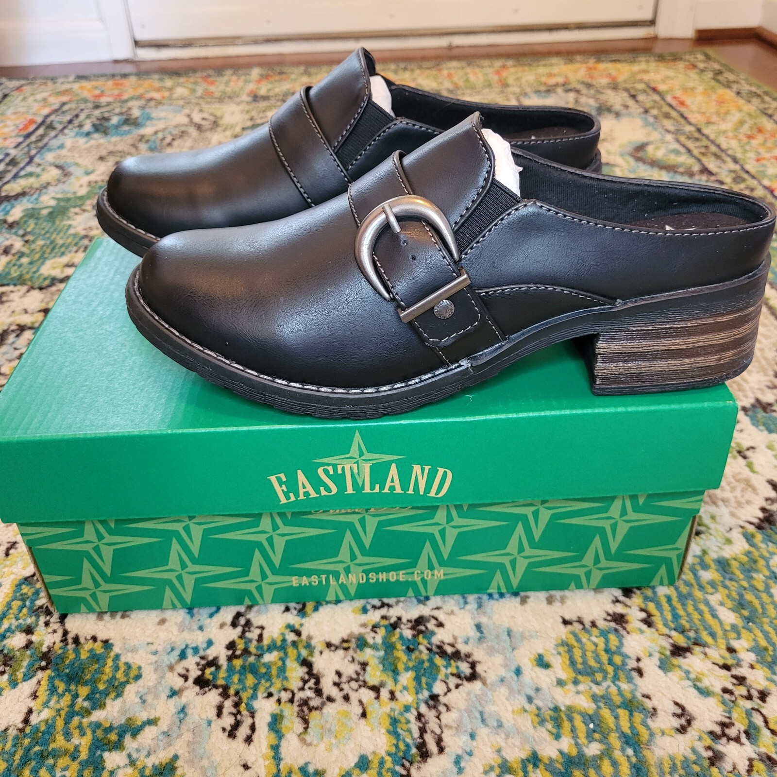NIB Eastland Black Slip-On Clogs Mules, Size 8.5M Bohemian Trendy Chunky