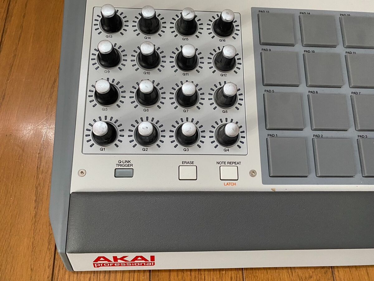 AKAI MPC RENAISSANCE Samplers Sequencers Professional MIDI AKAI MPC RENAISSANCE Samplers Sequencers Professional MIDI