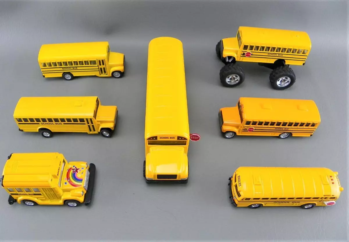 Flat nose school sales bus toy