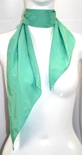 Green Scarf Unknown Brand & Material Size 6.5" Wide 60" Length
