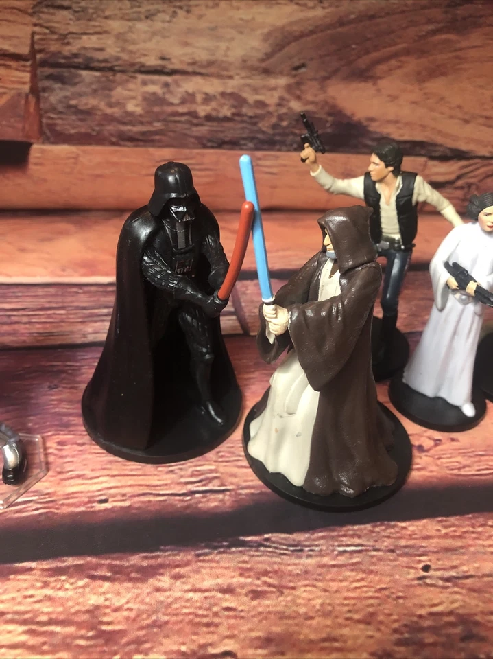 Official Star Wars Lot Luke Skywalker, boba fett, darth vader, 3" Plastic Figure - Image 3 of 4