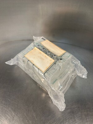  Numatics R503A2B10NA00F1 Valve 8503AMV220A0030 + 8503AK428304001 (5C-21)