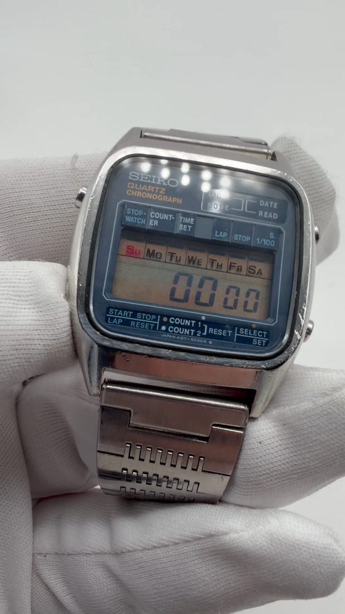 Seiko A127-5000 Quartz Chronograph Vintage LCD Digital Watch Seiko A127-5000 Quartz Chronograph Vintage LCD Digital Watch