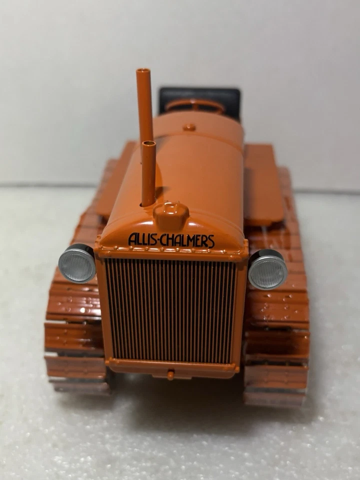 SpecCast Allis-Chalmerd Model K Crawler Tractor, Diecast 1/16 - Image 3 of 4