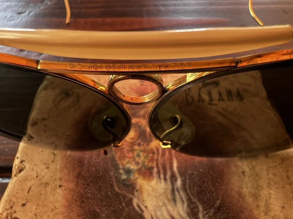 Gafas de sol Ray-Ban EE. UU. 60 vintage B&L ancho aviador "Decot" RB-3 Shooter 10k GO Foto 4 de 4