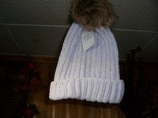 TIME AND TRU LADIES RIBBED POM BEANIE ONE SIZE LIGHT PURPLE SOFT FAUX FUR WARM