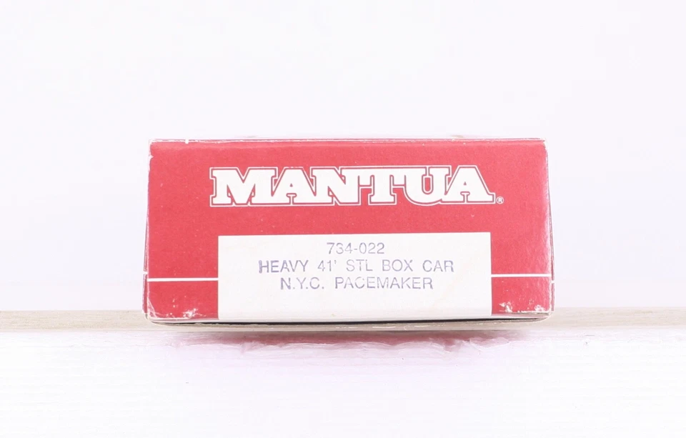 HO Scale Mantua Heavy New York Central Pacemaker Box Car 734-022 - Image 2 of 4