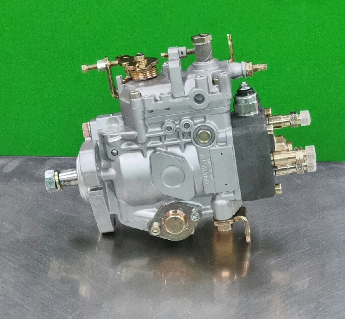 fuel injection pump doowon for vermeer rt350 trencher 3cy 104931