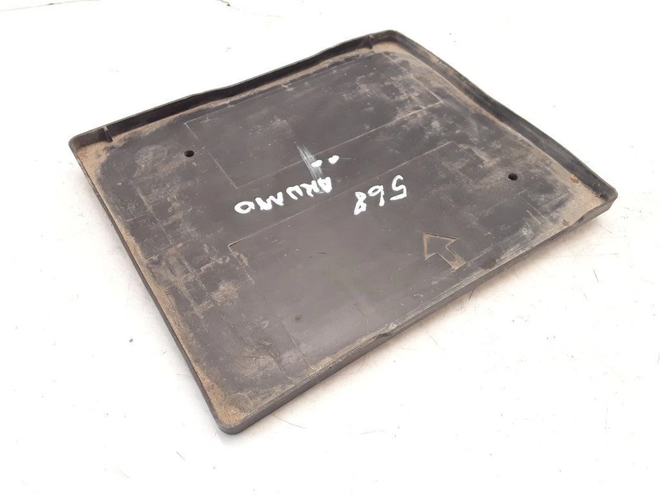 Bandeja de montaje de almohadilla de batería Toyota Yaris XP10 1.3i 64 kW gasolina 2005 7443105050  Foto 2 de 4