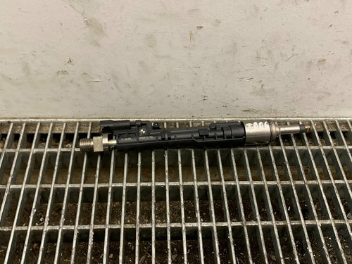 2016 BMW 3 F30 F80 M3 Einspritzventil 13647639994 7639994 3.00 Benzin 317kw