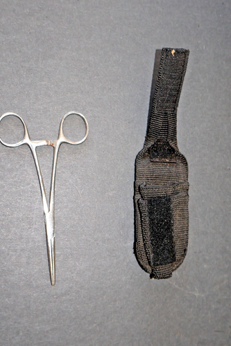 Guaina porta attrezzi/coltelli Rapala, ottime condizioni con clip da cintura, rimozione ganci incluso - Foto 7 di 7