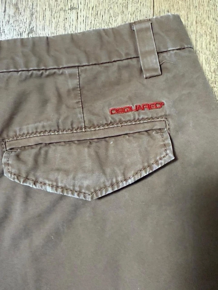 Pantalones Cortos Carga Dsquared² Marrón - Hechos en Italia - Estilo Utilitario Y2K - Para Hombre Talla 48 Foto 4 de 4