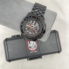 Luminox Mens F-22 Raptor Titanium 9270 Series 44MM Watch Black Pre-Owned