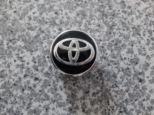 Toyota Alloy Wheel Center Cap – 1997-2000 Camry – OEM 42603-AA010