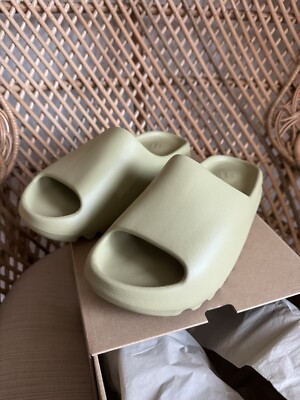 Size 11 Adidas Yeezy Slide Resin