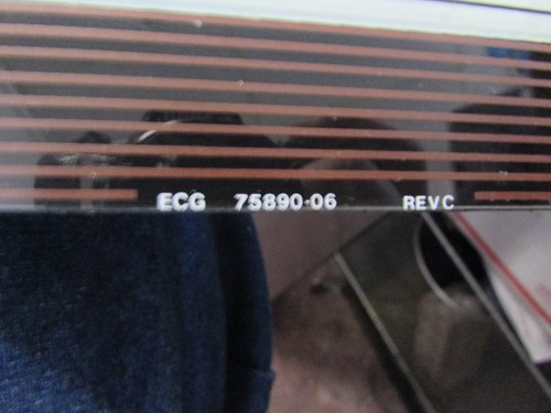 Caloric Range Model #:RLS369 Glass Panel Used (GLASS ONLY) 75890-06 / Y0055021 - Picture 5 of 7
