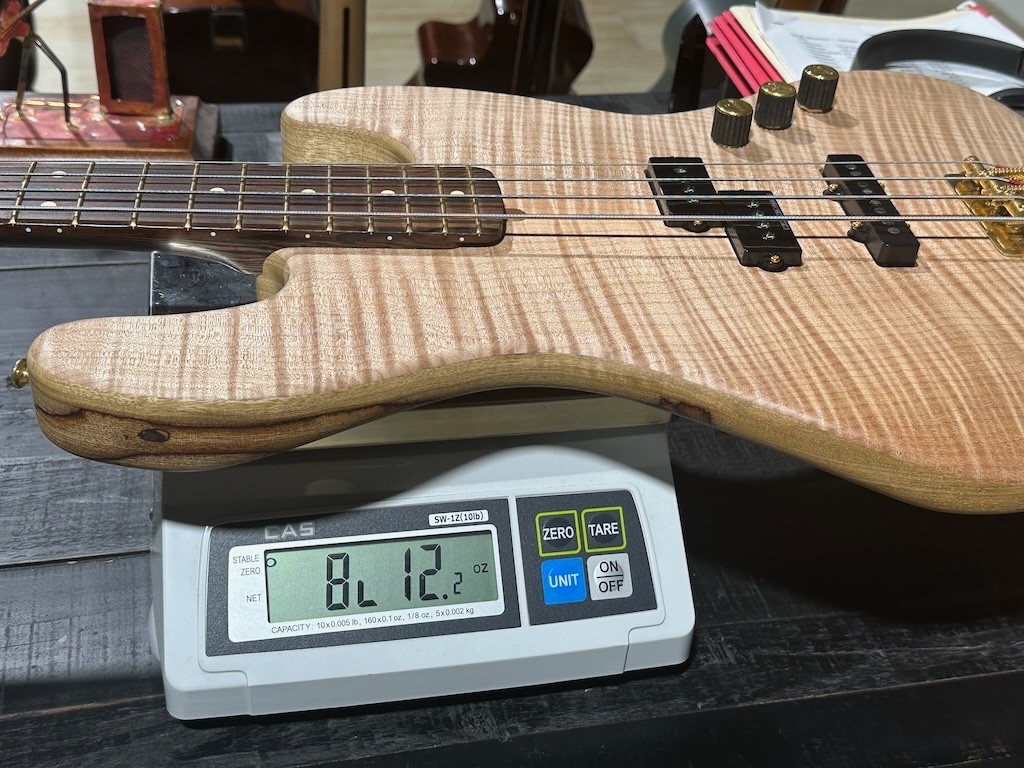 Warmoth topdog JRO-07風　コンポーネント　ジャズベース 2022 Warmoth Jazz Bass w/Wenge Neck & Korina/Maple body 1 of a