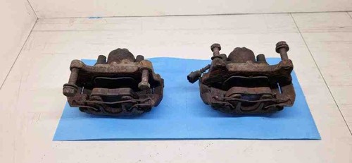 VW PASSAT B7 ALLTRACK 365 Bremssattel vorne links 1.97 Diesel 103kw 31898711