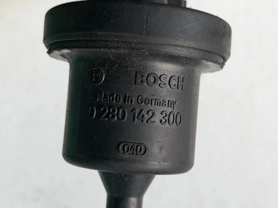 Unidad de válvula de purga de bote de vapor solenoide Saab Volvo Bosch 0 280 142 300 OEM Foto 3 de 3