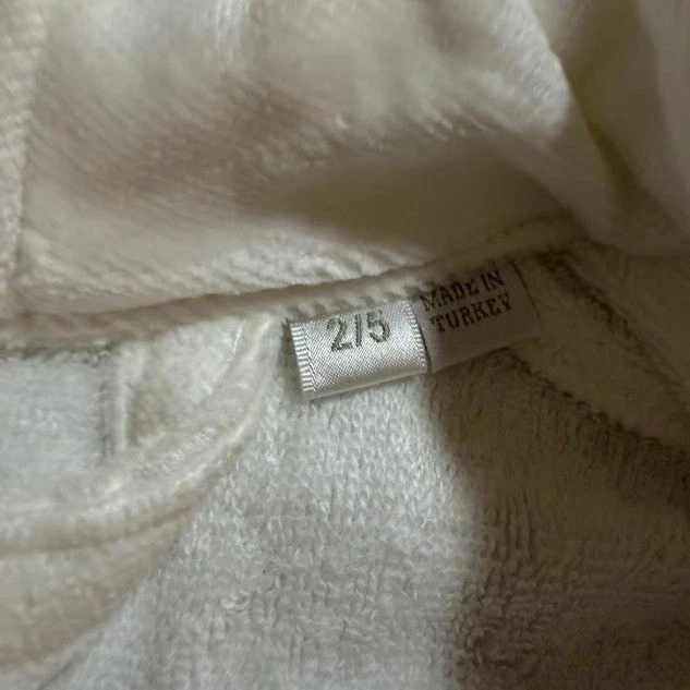 Frette Kids Terry Cloth Bath Robe White Gold V Logo Luxury Spa Hotel 2/5 - Image 4 of 4