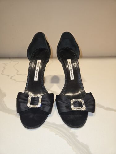 Manolo Blahnik Peep Toe Crystal Buckle Black Satin Heel Shoe Womens Size 39 - Imagen 2 de 9