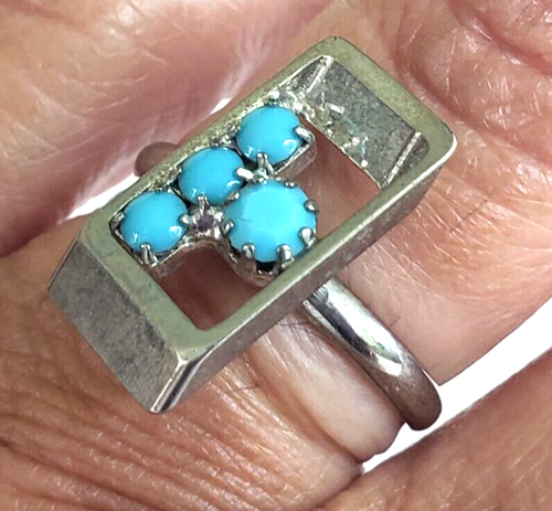 Vintage Ram-Zor Faux Turquoise Silver Tone Ring Size 7 Adjustable - Picture 3 of 8