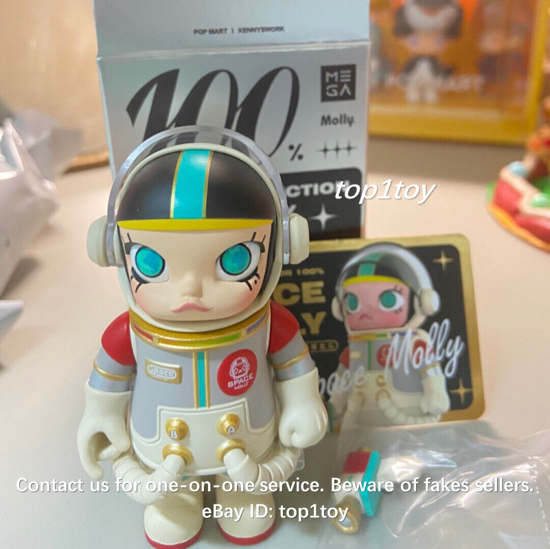 POP MART Mega Collection 100% Space Molly The Girl from The Earth