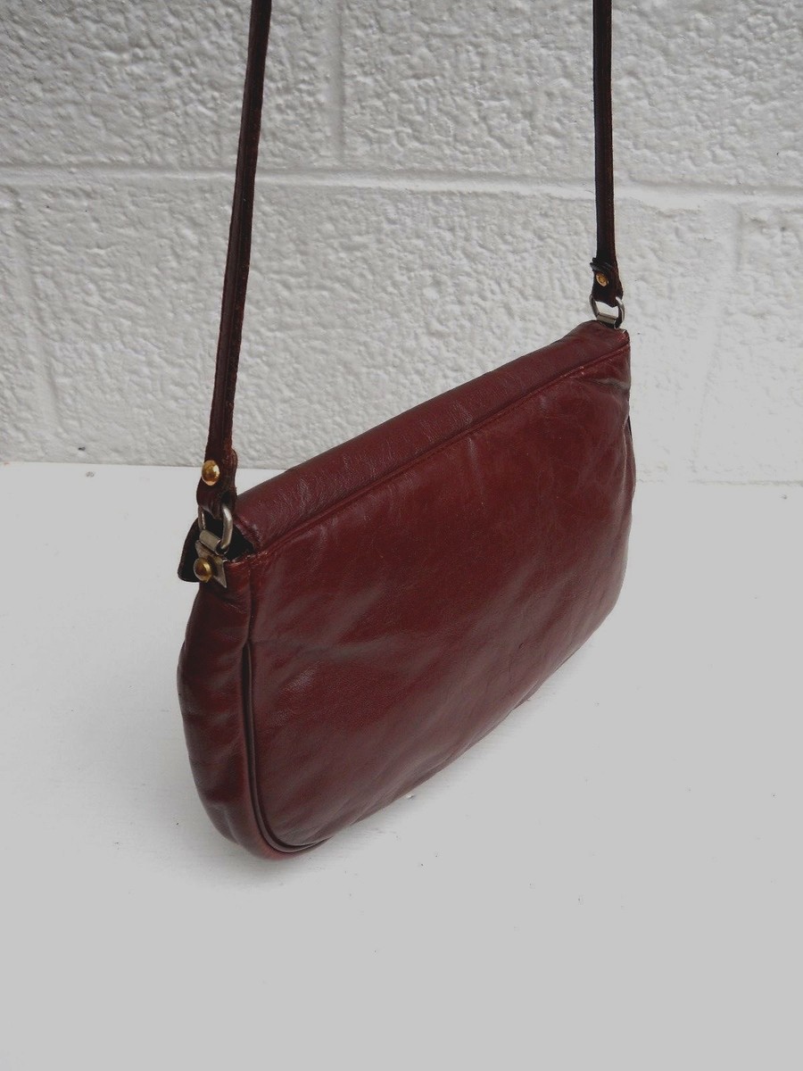 Etienne Aigner Vintage Classic Dark Burgundy Leather Shoulder Bag