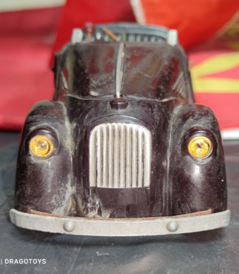 【ツールドフランス】Renault 1950年キャラバンカー　未開封フィギュア VINTAGE TOY CAR CA JU MC 50 BMW 328 BAKELITE GERMANY 1950 SOVIET