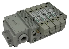 NEW NUMATICS 239-1229 TERMINAL STRIP BLOCK W/ 4) 122BB600M000061 VALVES