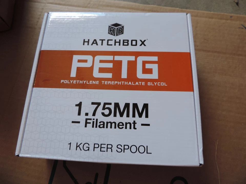 Hatchbox 1.75mm filament baby blue PETG 3D printer filament - Image 3 of 4