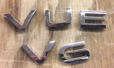 2003 saturn vue rear lift gate emblem set 2002-2005