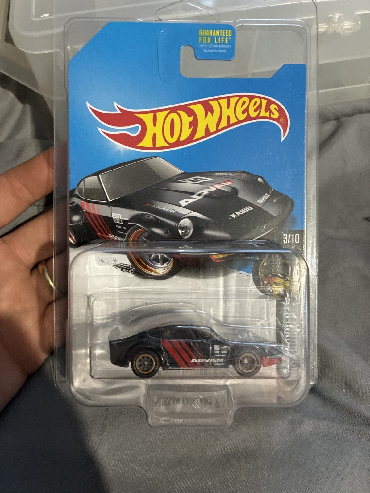 2017 Hot Wheels Super Treasure Hunt STH Nissan Fairlady Z Advan Black Protector
