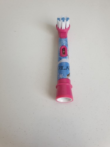 Oral B Aufsteckbürste Frozen Olaf - Bild 4 von 4