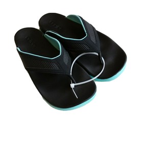 adidas black thong flip flop