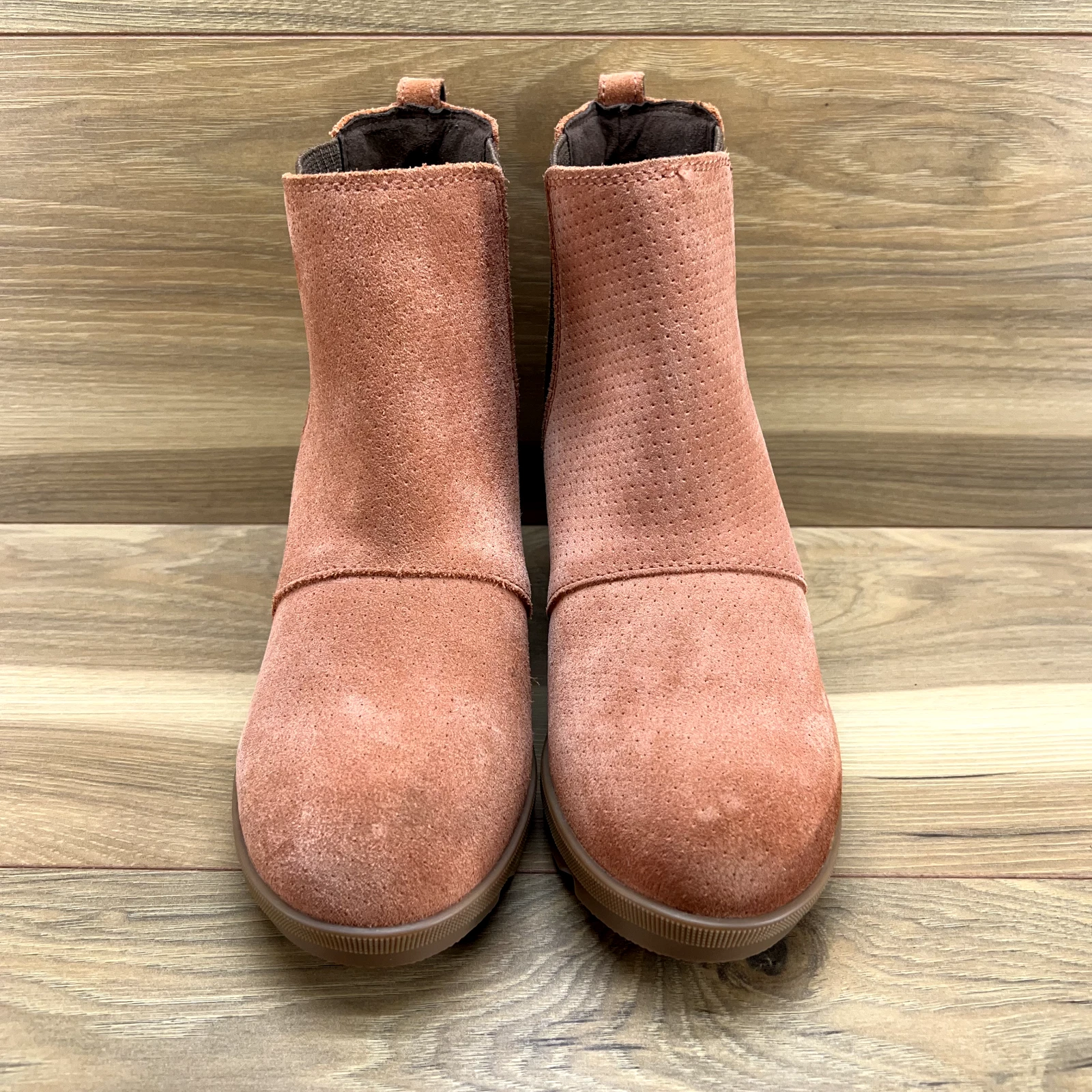 sorel wedge suede joan of arctic chelsea boots